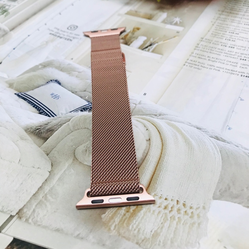For Apple Watch Rose Gold Milanese Loop Band,38mm - Picture 2 of 7